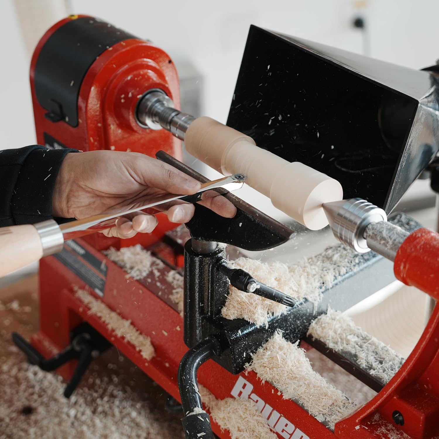 Carbide Tipped Finisher Chisel For Woodturning with Round TCT blade 15mm.