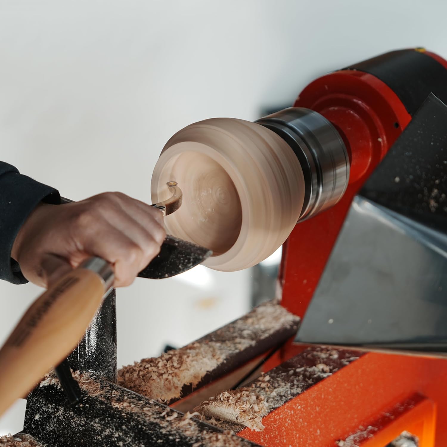 Mid-Size Carbide Tipped Curved Hollowing Tool for Woodturning.